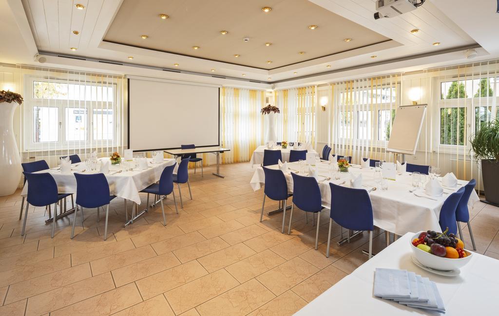 Sommerau-Ticino Swiss Quality Hotel Dietikon Bagian luar foto