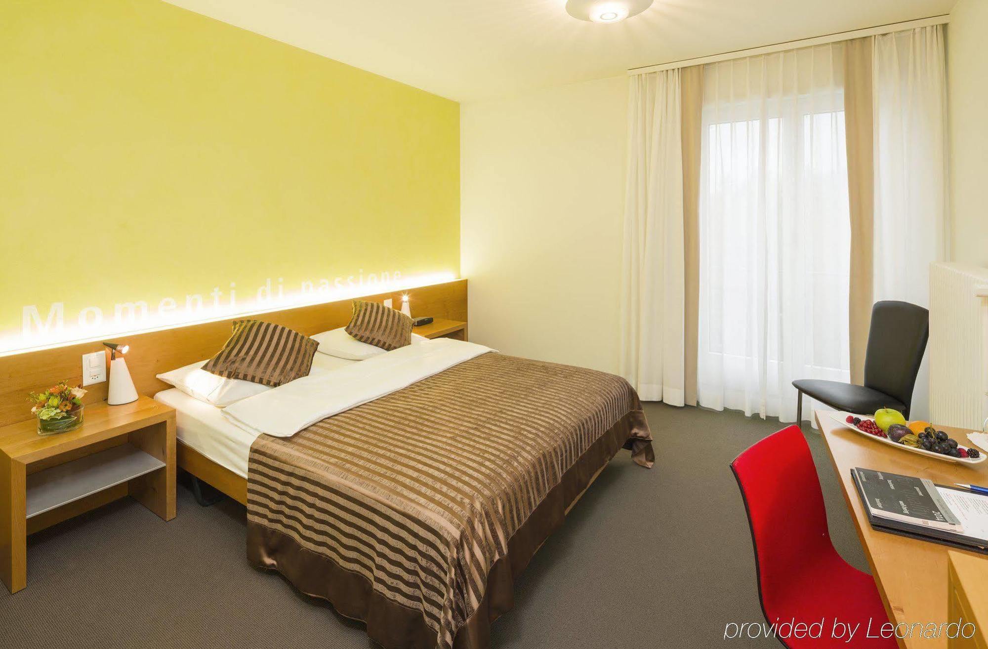 Sommerau-Ticino Swiss Quality Hotel Dietikon Ruang foto