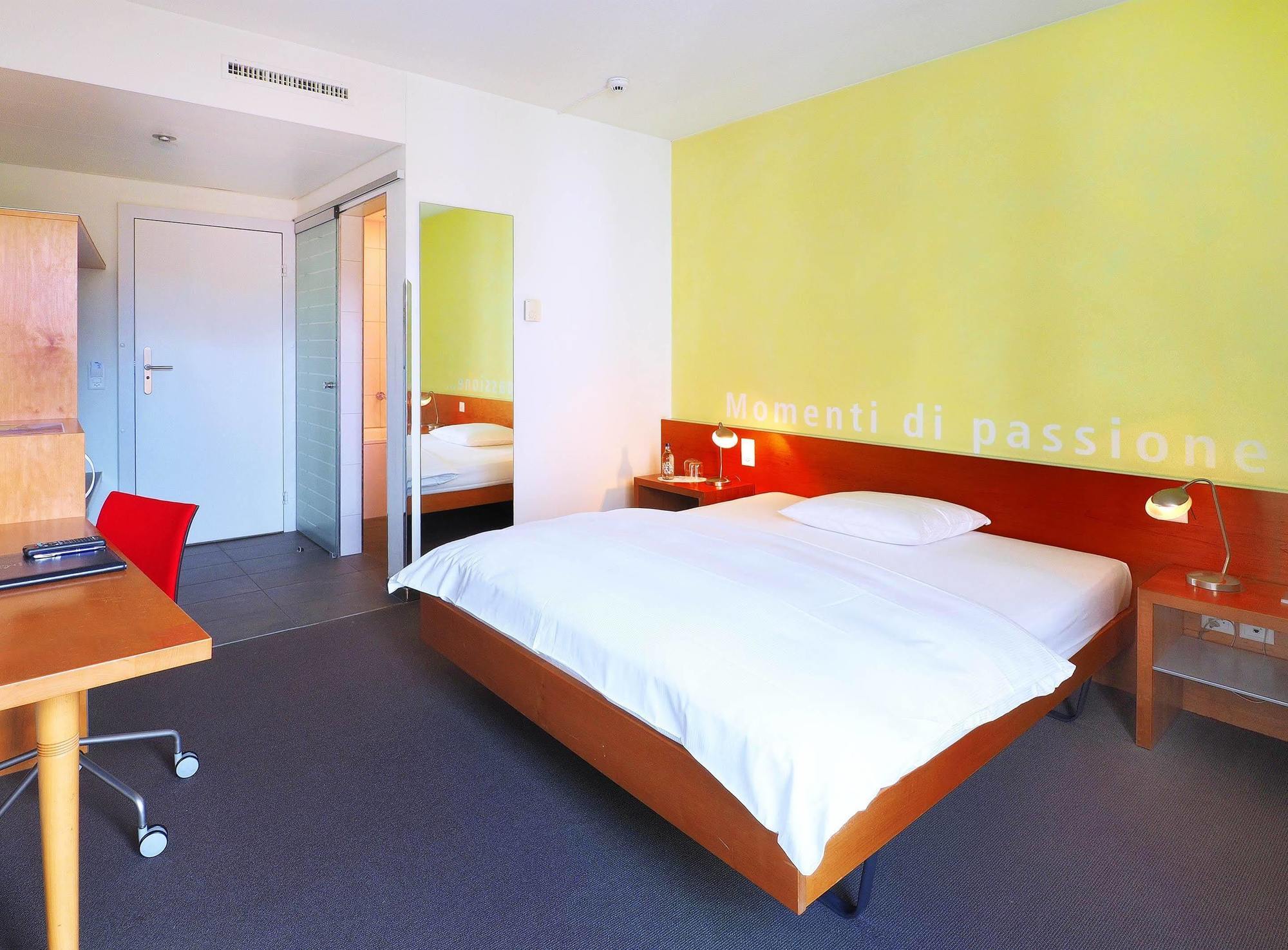 Sommerau-Ticino Swiss Quality Hotel Dietikon Bagian luar foto