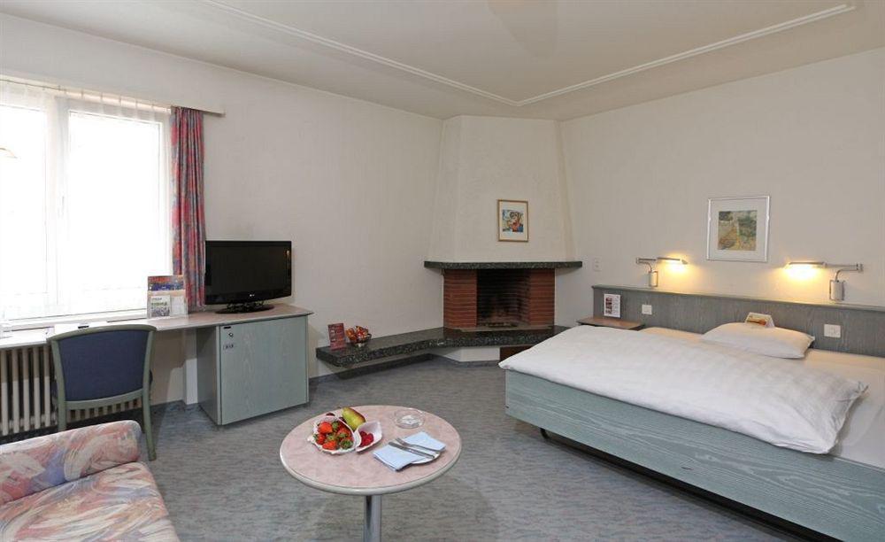Sommerau-Ticino Swiss Quality Hotel Dietikon Ruang foto